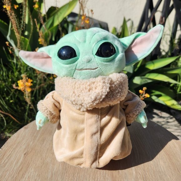 NEW Mattel Star Wars Grogu Plush 8" Mandalorian Disney Toy Baby Yoda Plushie - Picture 5 of 14